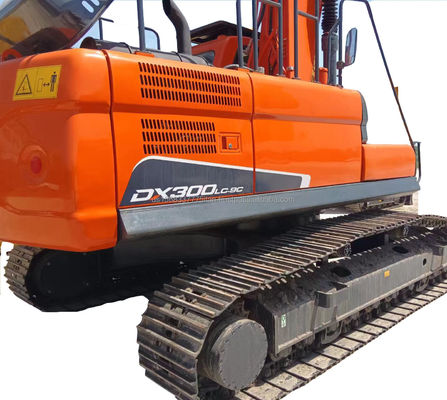 Ausgezeichnete DOOSAN DX300 Bagger in und 0-2000 Arbeitsstunden 30TON Betriebsgewicht