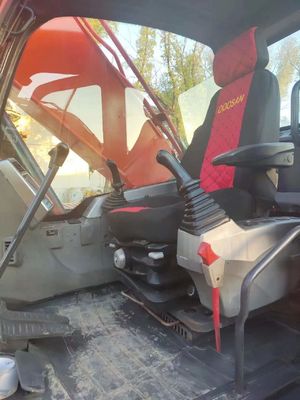25 Tonnen Doosan DX225LC Gebraucht Crawler Bagger mit 0-2000 Arbeitsstunden