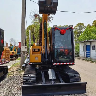 Erschwinglicher Sany SY75C Bagger mit 0,32 M3 Eimerkapazität und weniger Arbeitszeiten