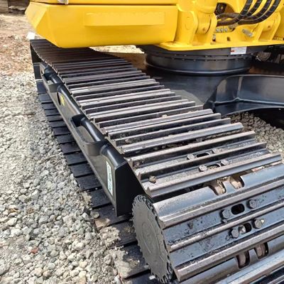 Komatsu PC130 Bagger mit Original-Hydraulikventil und 90% Zustand in Japan