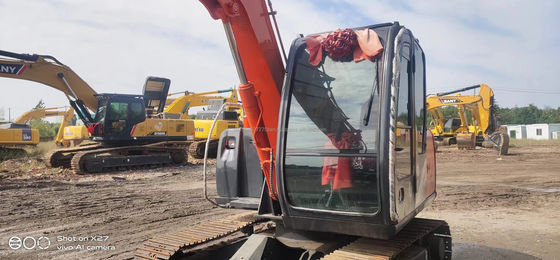 Gebrauchtes Hitachi ZX70 Bagger mit Original-Hydraulikventil und Betriebsgewicht von 10 Tonnen