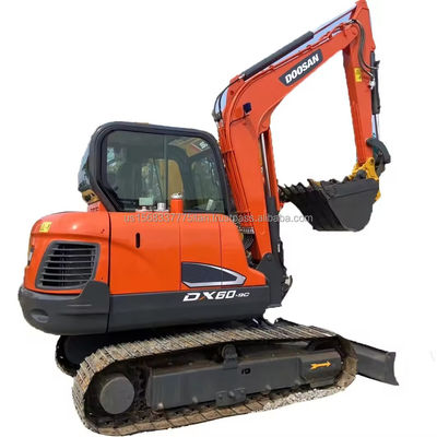 DOOSAN DX60 Bagger 2016 Jahr 40kw Leistung Ausgezeichnete Effizienz und gute Leistung