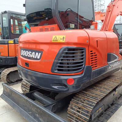 DOOSAN DX60 Bagger und hydraulische Baumaschine mit 0-2000 Arbeitsstunden im Jahr 2016