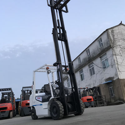 Japan TCM 2,5 Tonnen gebrauchtes Gabelstapler 0-2000 Arbeitsstunden 4500 KG Maschinengewicht