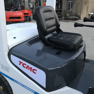 Japan TCM 2,5 Tonnen gebrauchtes Gabelstapler 0-2000 Arbeitsstunden 4500 KG Maschinengewicht