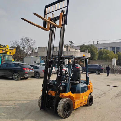 Toyota 4,5 Tonnen FD45 Gabelstapler mit Original-Hydraulikzylinder und 0-2000 Arbeitsstunden