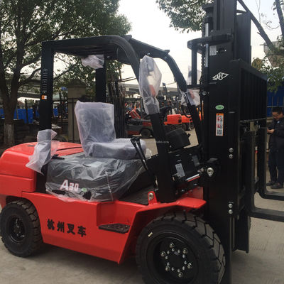 Hangcha A30 3 Tonnen Diesel Gabelstapler mit 45 kW Motor und ausgezeichnetem Zustand von Hangzhou