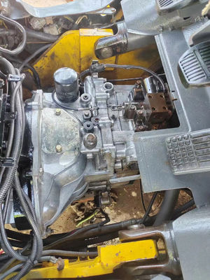 Wenige Arbeitszeiten Gebraucht Komatsu Gabelstapler 3 Tonnen mit Original-Hydraulikventil in Japan