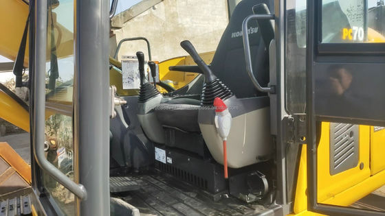 7 Tonnen Komatsu PC70 Gebraucht-Minibagger mit Original-Hydraulikzylinder und Ventil