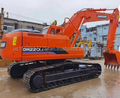 Hydraulischer Doosan Crawler Bagger DH220LC 220 auf dem koreanischen Baumaschinenmarkt