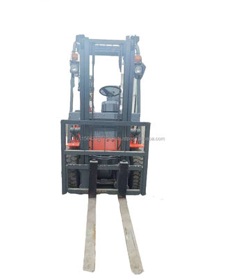 Leistungsstarker EVERLIFT Heli AC30 Diesel Gabelstapler 4500 kg Gewicht und Japan Nissan Motor