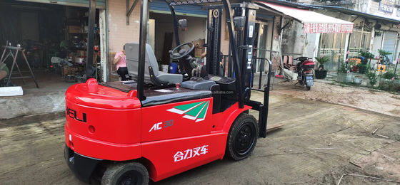 Einzelhandel Klein-Diesel-Forklift Gebraucht-Forklift Heli AC30 Energiequelle Dieselmotor