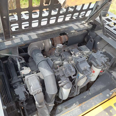 Gebrauchtes Komatsu PC450-7 Bagger mit 2M3 Eimerkapazität und Original-Hydraulikventil