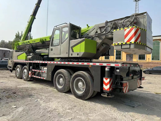 Ausgezeichnete ZOOMLION 70-Tonnen-Kran erstklassige Baumaschine mit hydraulischer Leistung
