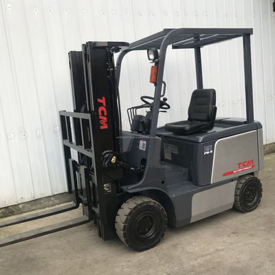 TCM 25 4,5 m 2,5 t Gebrauchtgabelstapler 2012 Gebrauchtmaschine für hohe Leistung