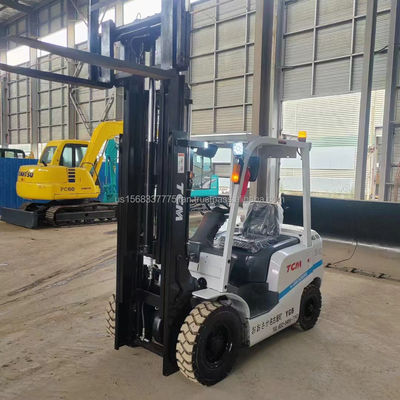 Japan TCM Forkliftherstellung 2016 Jahr 45 kw 99% TCM YGB 3 Tonnen gebrauchte Gabelstapler