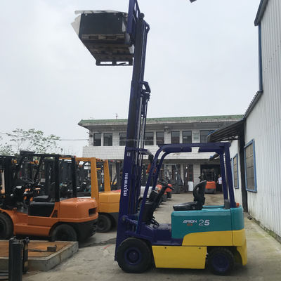 Elektrischer Gabelstapler mit 2500 kg Gewicht und hervorragender Leistung Original Komatsu 25