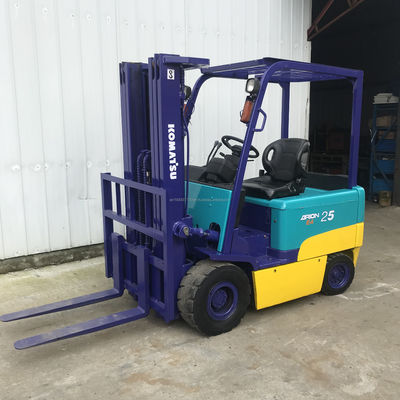 Elektrischer Gabelstapler mit 2500 kg Gewicht und hervorragender Leistung Original Komatsu 25