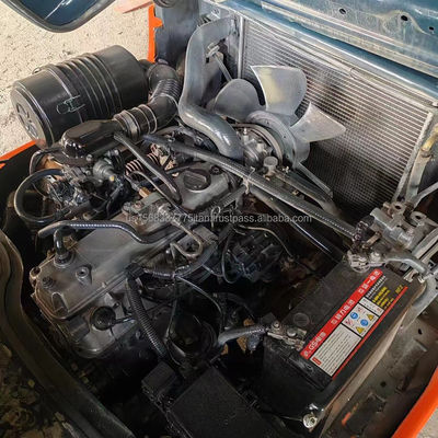Gebäudewerkstätten Gebraucht 2012 TOYOTA 7F30 Diesel Gabelstapler mit und angemessen