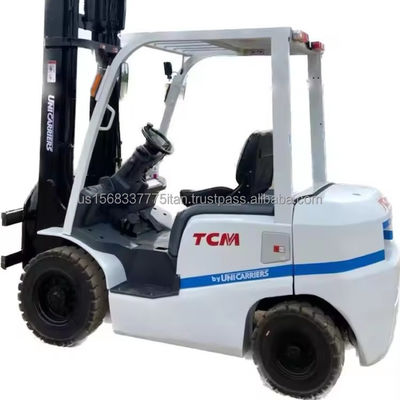2 Tonnen, 3 Tonnen, 3,5 Tonnen, 4 Tonnen, 5 Tonnen, 6 Tonnen, 8 Tonnen, 10 Tonnen Dieselforklift mit 45 kW-Motor und kostenlos