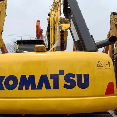 Original Hydraulikzylinder und Leistung 22 Tonnen Gebrauchtbagger aus Japan Komatsu