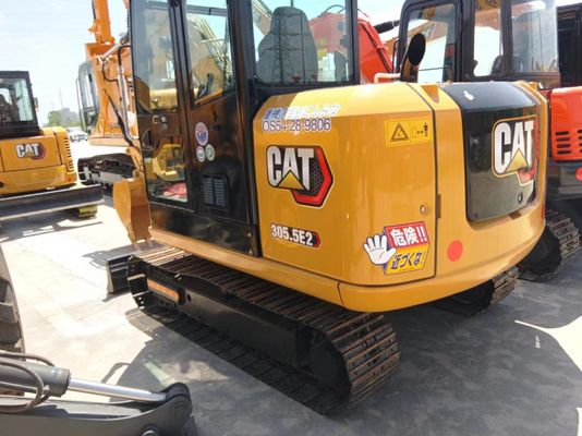 Gebrauchtes CAT305.5 Digger 5,5 Tonnen Betriebsgewicht geringe Arbeitszeiten perfekt für Bauarbeiten