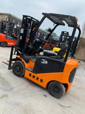 Gebrauchtes Diesel-Forklift H15 J15 mit einem Gewicht von 4500 kg im Jahr 2012 in Hangzhou