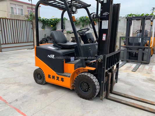Gebrauchtes Diesel-Forklift H15 J15 mit einem Gewicht von 4500 kg im Jahr 2012 in Hangzhou