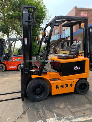 Gebrauchtes Diesel-Forklift H15 J15 mit einem Gewicht von 4500 kg im Jahr 2012 in Hangzhou
