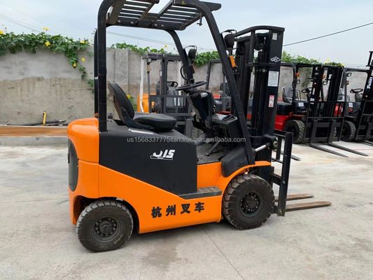Gebrauchtes Diesel-Forklift H15 J15 mit einem Gewicht von 4500 kg im Jahr 2012 in Hangzhou