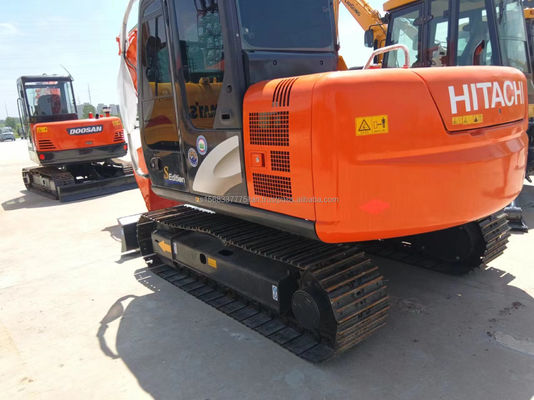 Gebrauchsmaschinen Hitachi ZX70 Bagger mit 98 kW Leistung und geringer Arbeitszeit