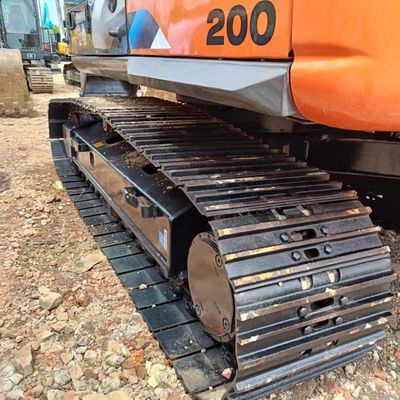 Hitachi ZX200 Bagger mit Original-Hydraulikpumpe und ausreichend Vorrat bereit zum Versand