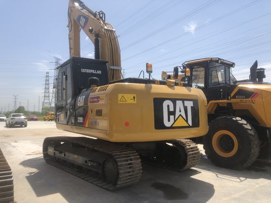Gebrauchtes Bagger CAT320 320D2 mit 1 M3 Eimerkapazität und 0-2000 Arbeitsstunden